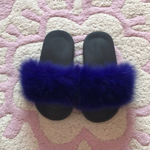 REAL Fox Fur Kids Slides - Picture 2 of 4